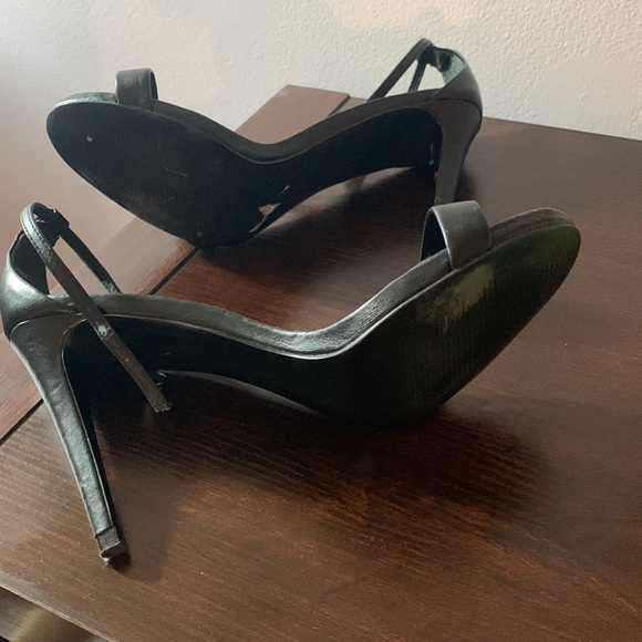 Steve Madden black strap stilettos - Picture 3 of 7
